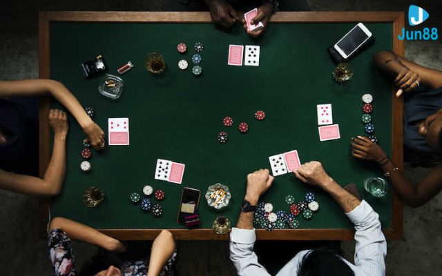 Tổng quan về bài rác trong Poker